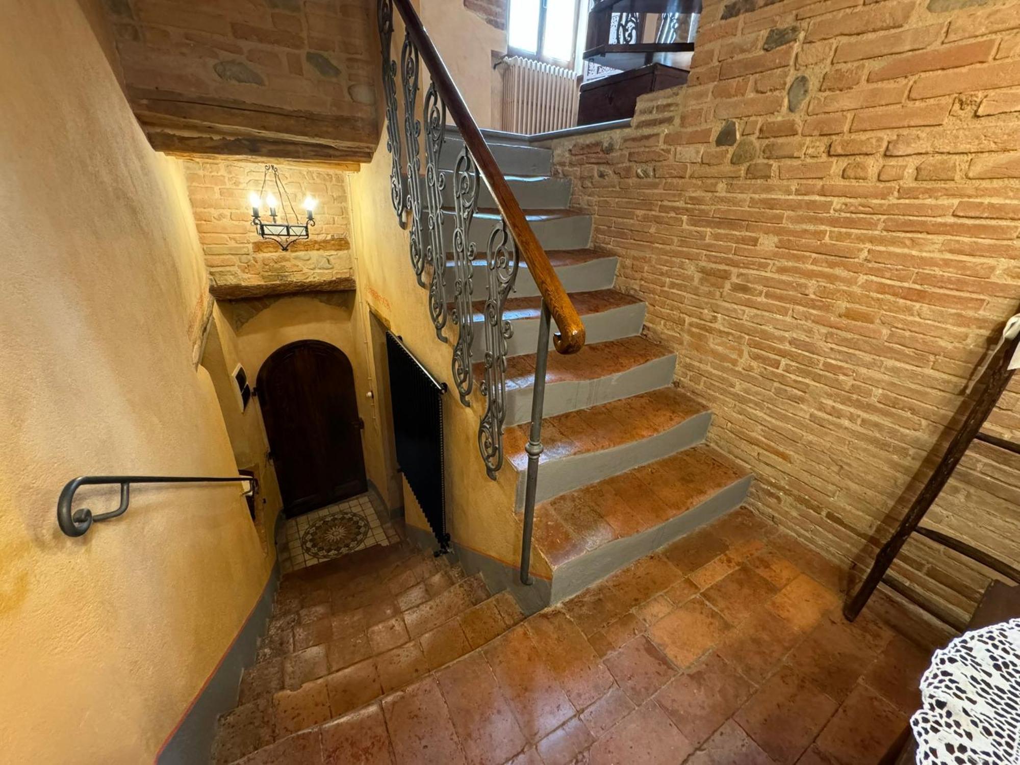 Апартаменти Casa Giulia, Il Gioiello Del Borgo Чертальдо Екстер'єр фото