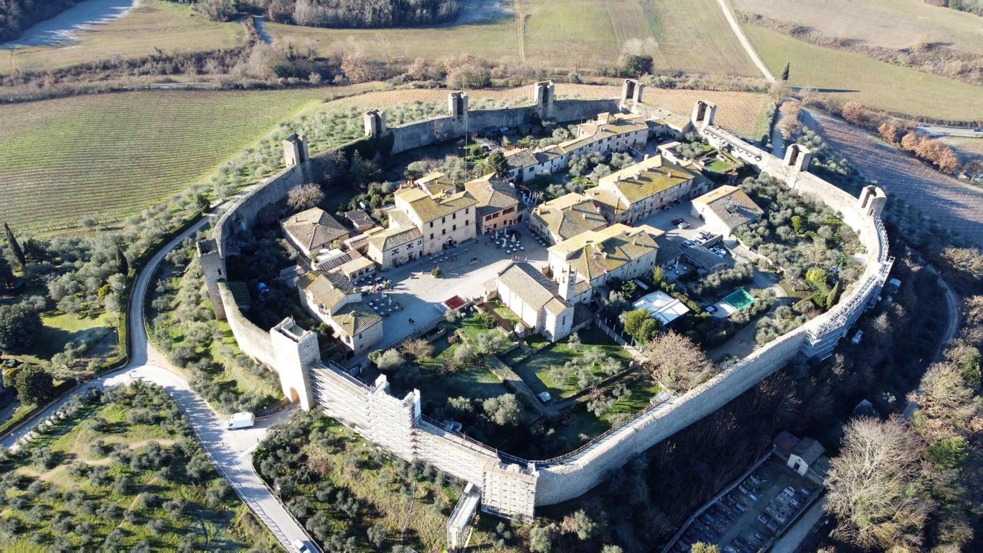 Апартаменти Casa Giulia, Il Gioiello Del Borgo Чертальдо Екстер'єр фото