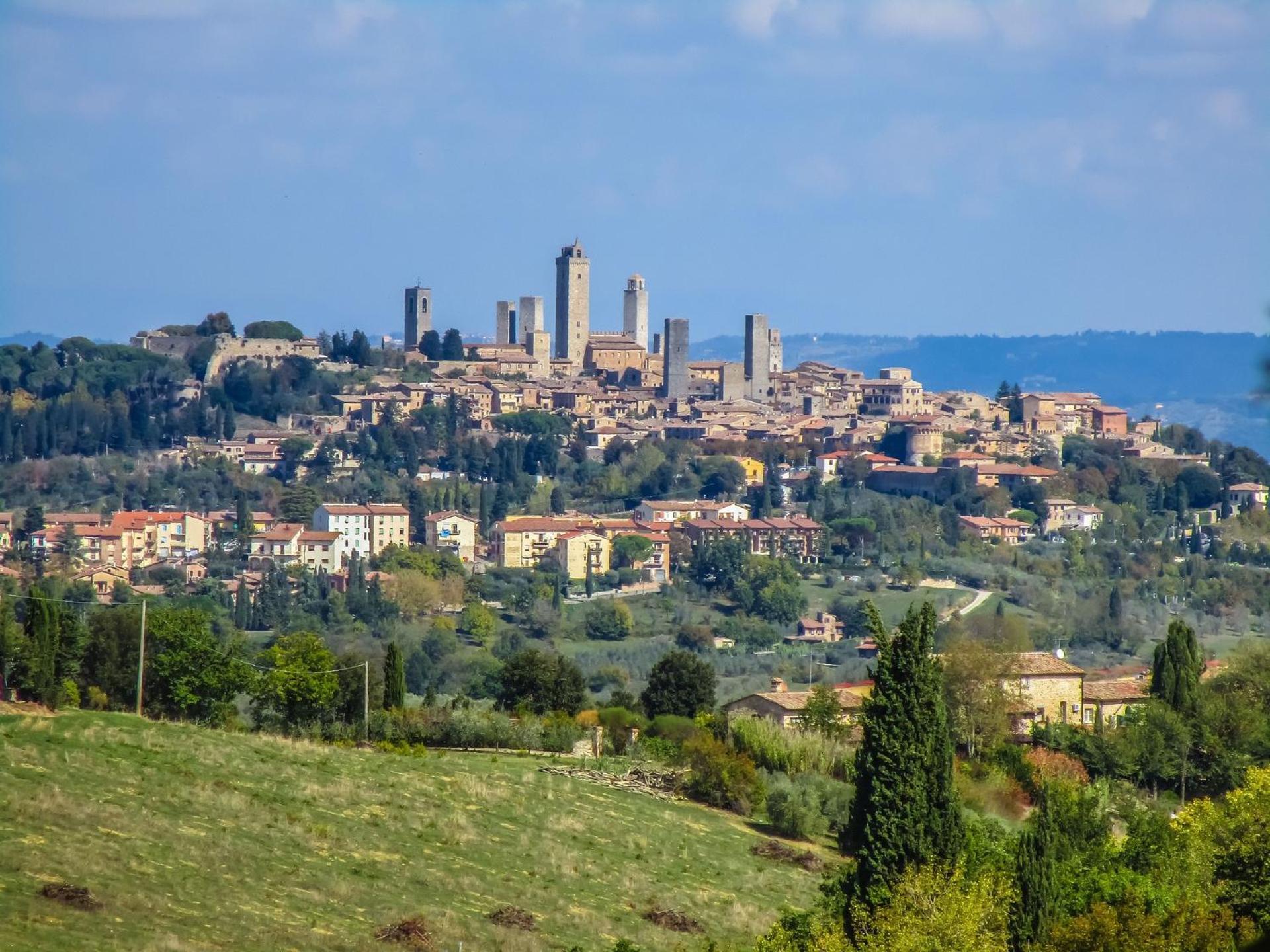 Апартаменти Casa Giulia, Il Gioiello Del Borgo Чертальдо Екстер'єр фото